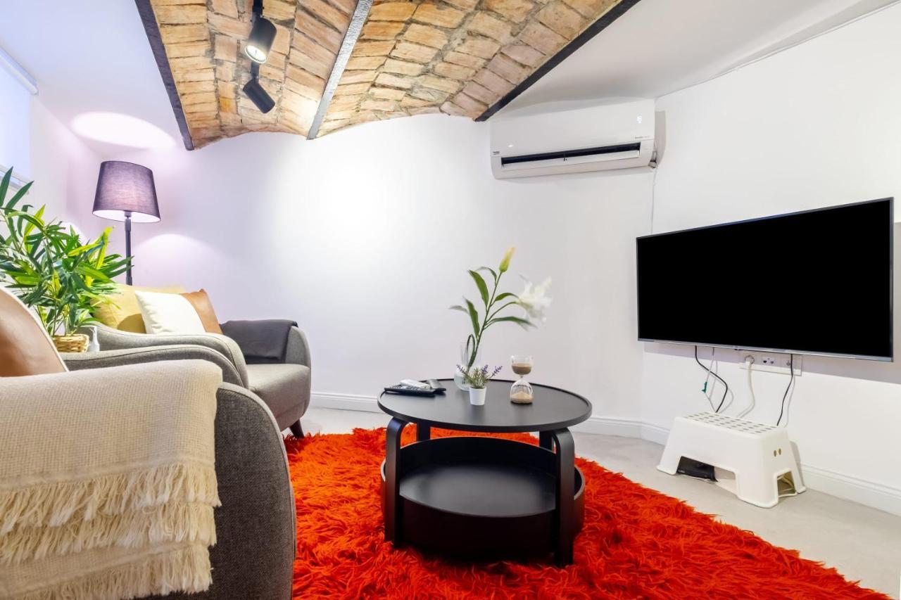 Apartmán Vibrant Flat 5 Minutes Walk To Istiklal In Beyoglu Istanbulská provincie Exteriér fotografie