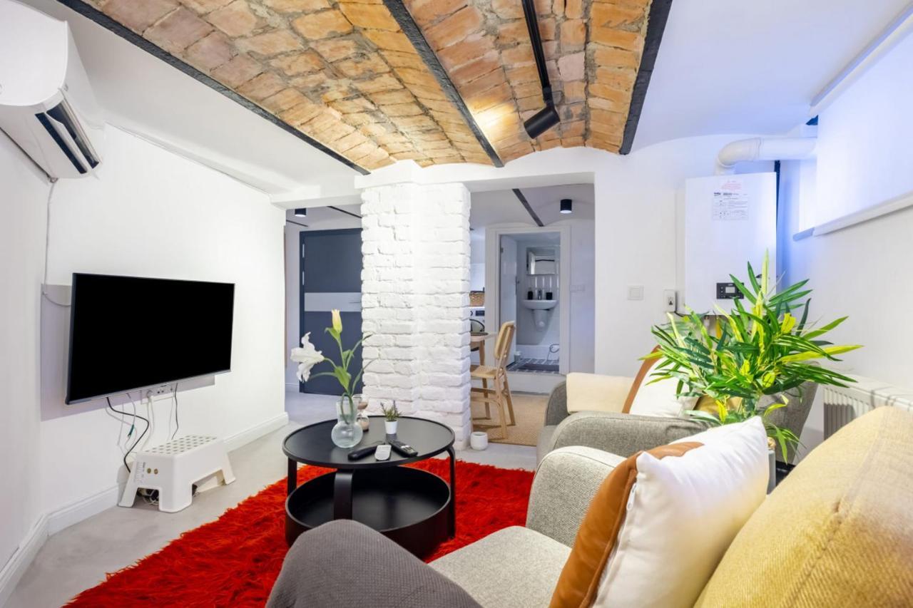 Apartmán Vibrant Flat 5 Minutes Walk To Istiklal In Beyoglu Istanbulská provincie Exteriér fotografie
